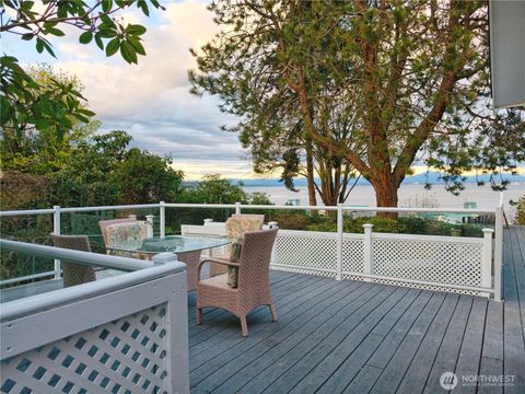 Photo of 6513 Spencer Lane, Clinton, WA 98236 (MLS # 2509628)