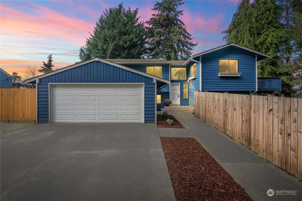 Photo of 18021 2nd Place S, Burien, WA 98148 (MLS # 2306610)
