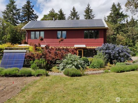 11191 Valley Heights Circle NE Bainbridge Island WA 98110