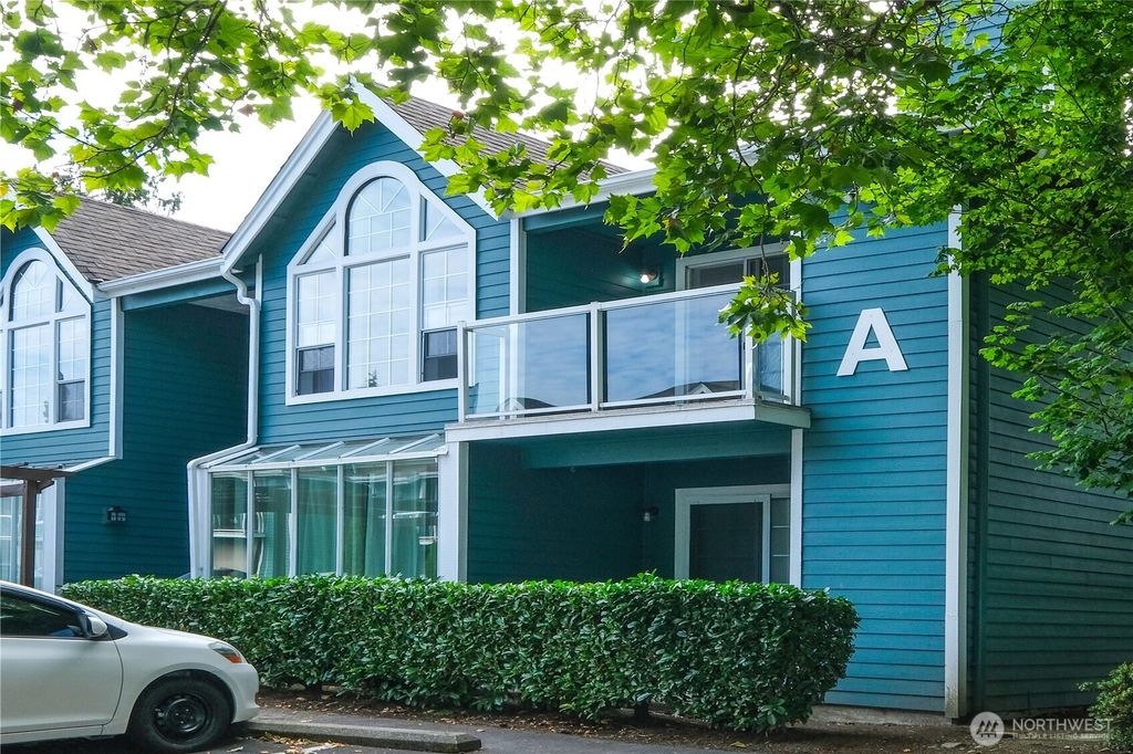 Photo of 16419 Spruce Way Way #A2, Lynnwood, WA 98037 (MLS # 2435600)