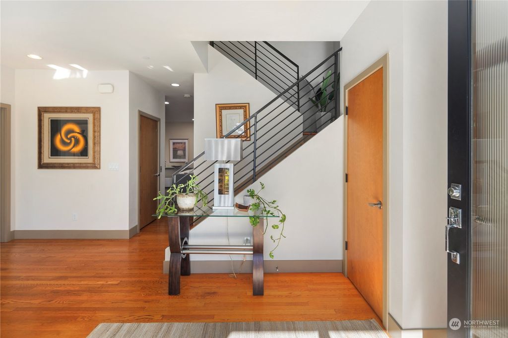 Photo of 1847 W Lake Sammamish Pkwy SE, Bellevue, WA 98008 (MLS # 2230835)