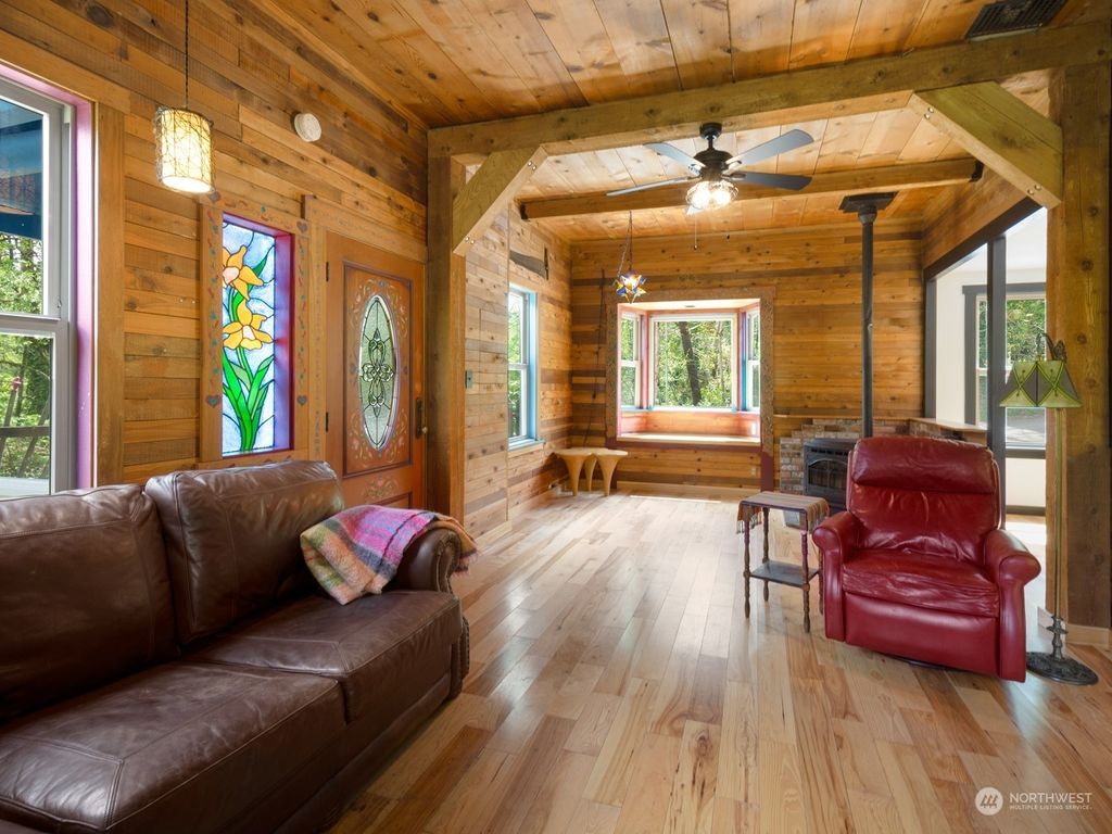 Photo of 8525 310th Avenue SE, Preston, WA 98050 (MLS # 2066955)