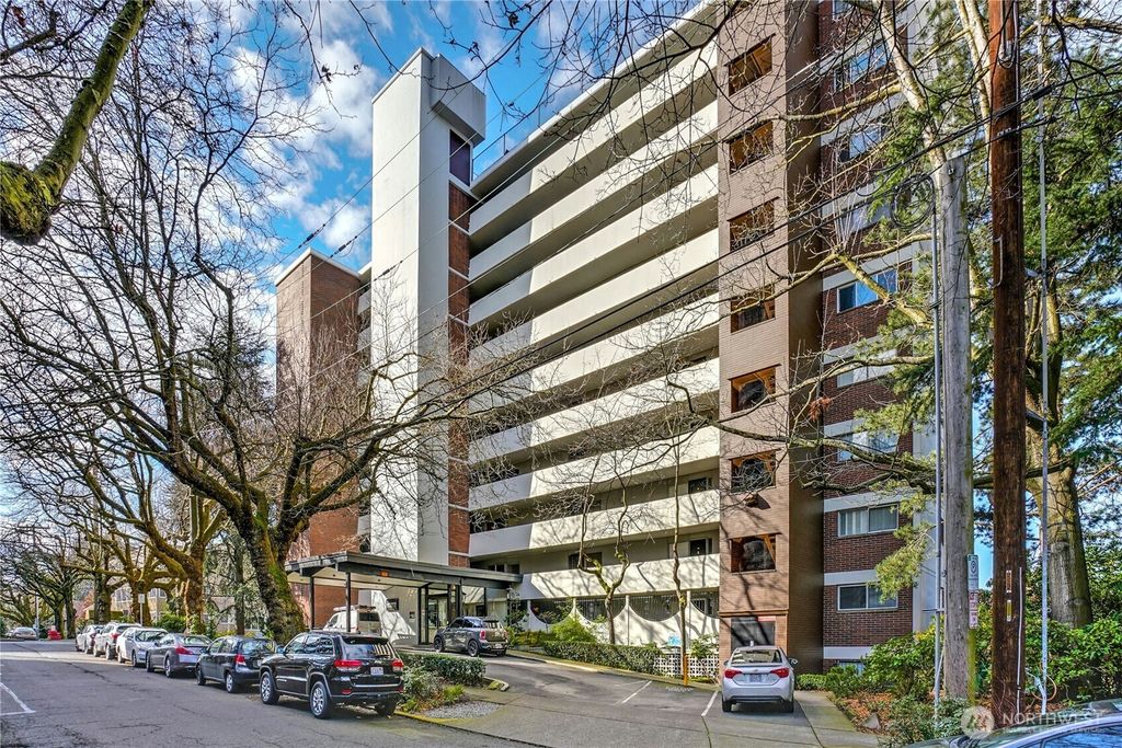 Photo of 505 Belmont Avenue E #306, Seattle, WA 98102 (MLS # 2332382)