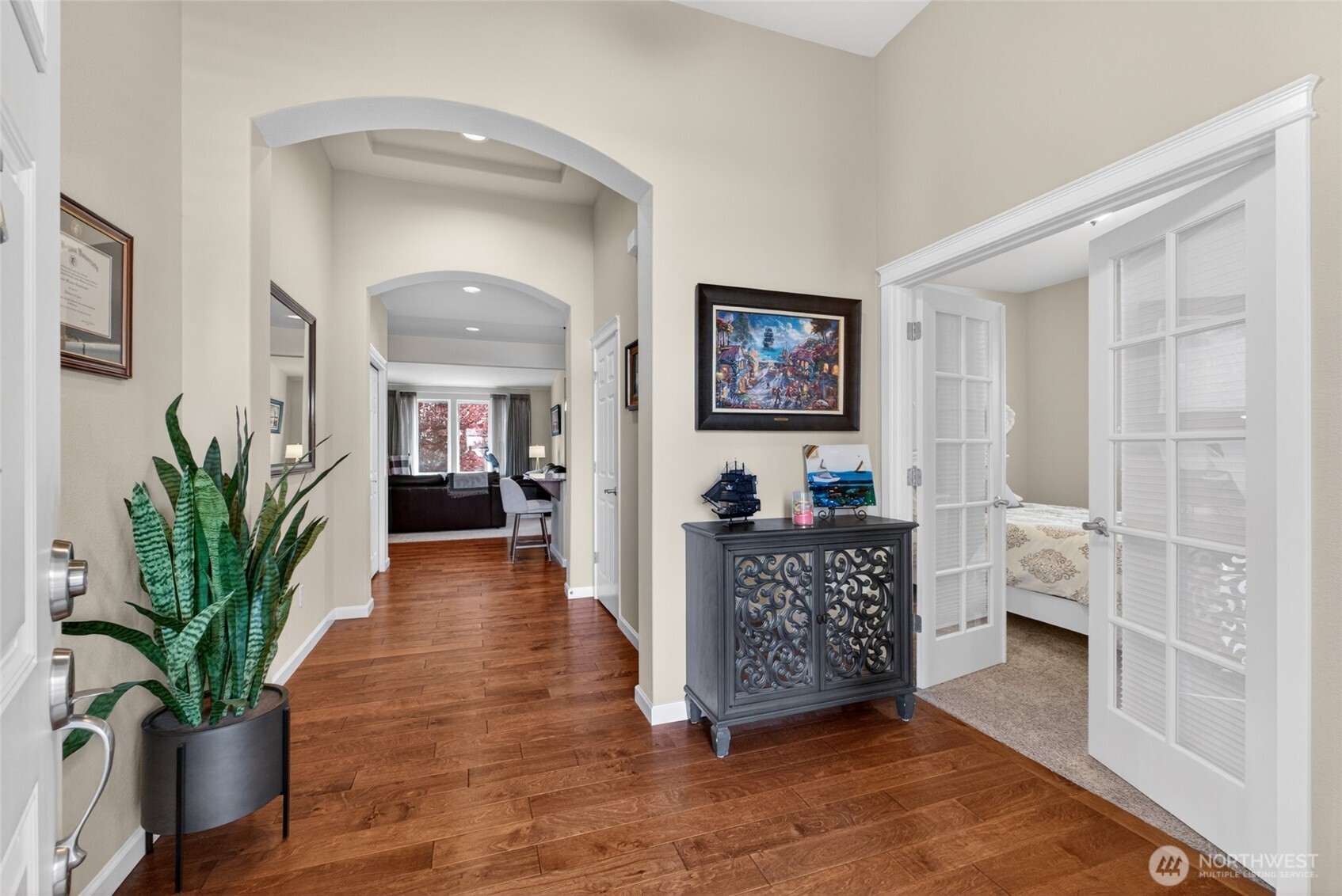 646 Mandee Street SE