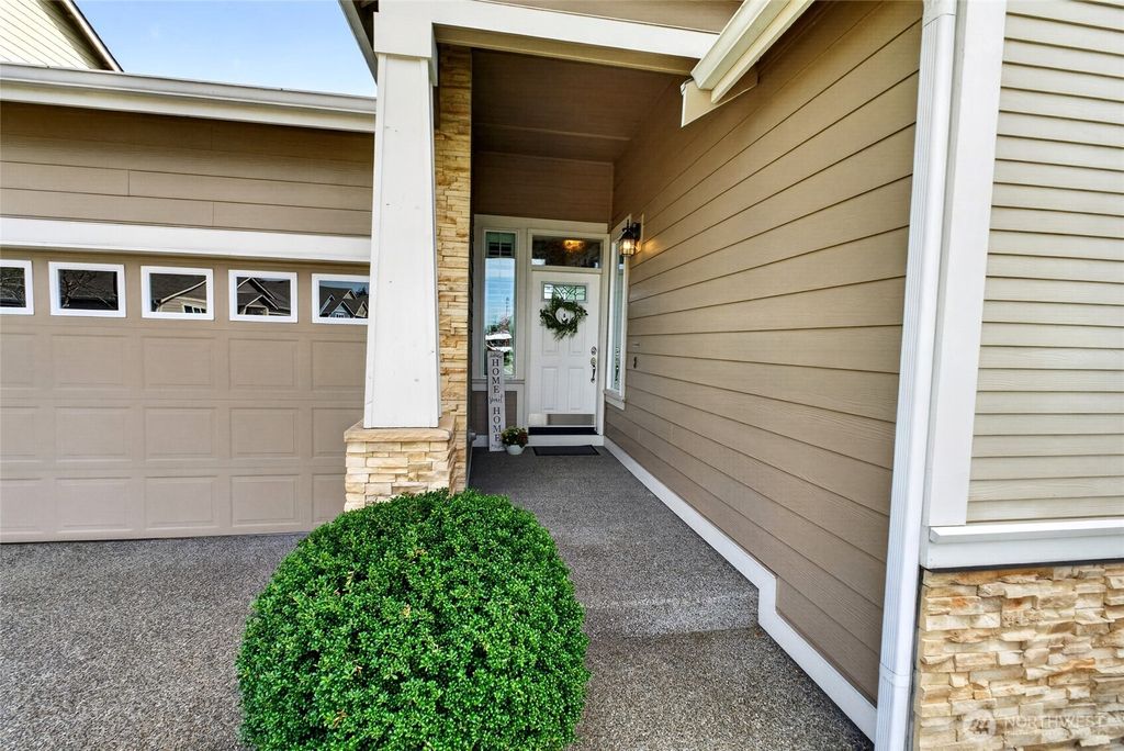 Photo of 646 Mandee Street SE, Lacey, WA 98513 (MLS # 2507245)