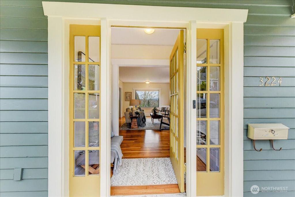 Photo of 3224 25th Avenue S, Seattle, WA 98144 (MLS # 2484744)