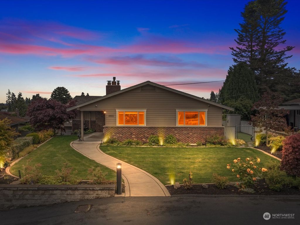 Photo of 4859 Alpine Drive, Everett, WA 98203 (MLS # 2254226)