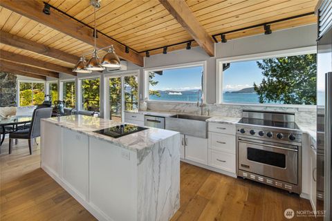 162 Sea Ranch Road Lopez Island WA 98261