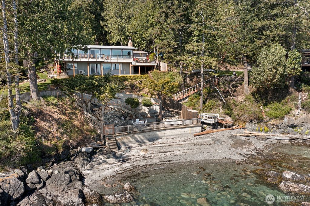 Photo of 162 Sea Ranch Road, Lopez Island, WA 98261 (MLS # 2458577)