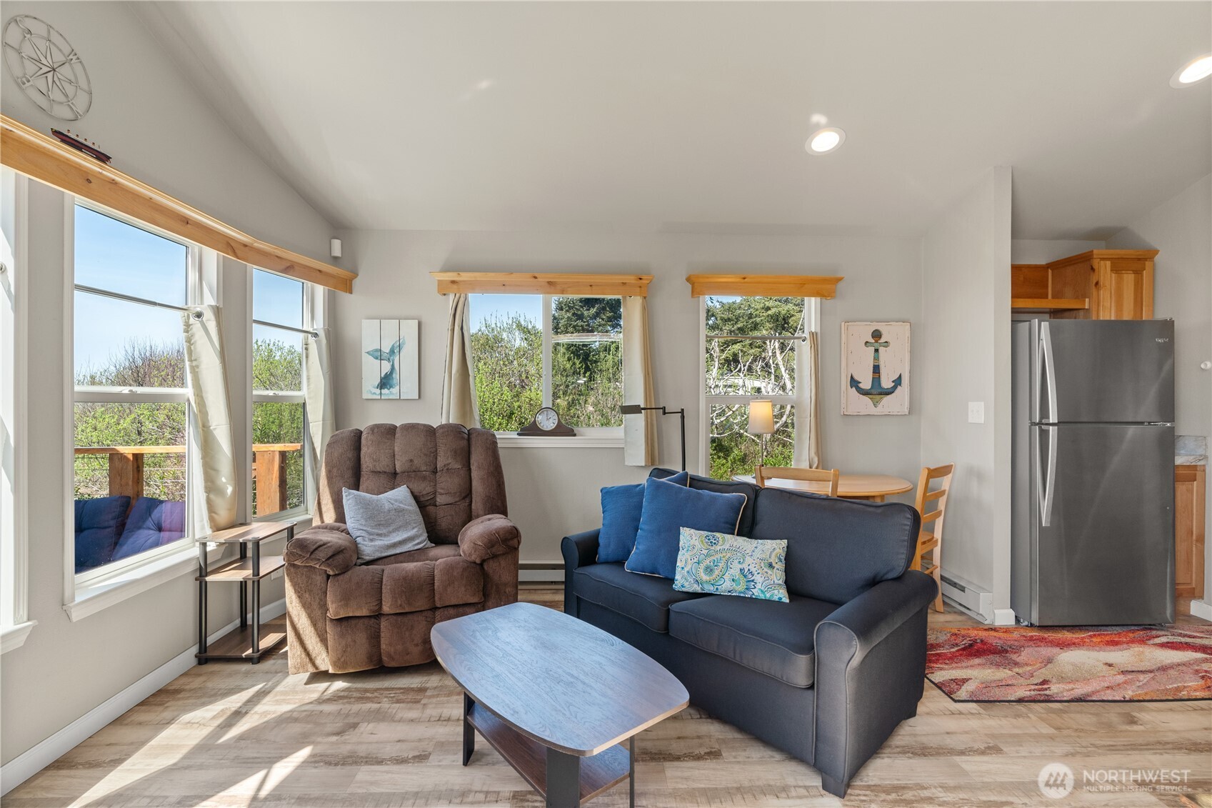4735 Beach Lane