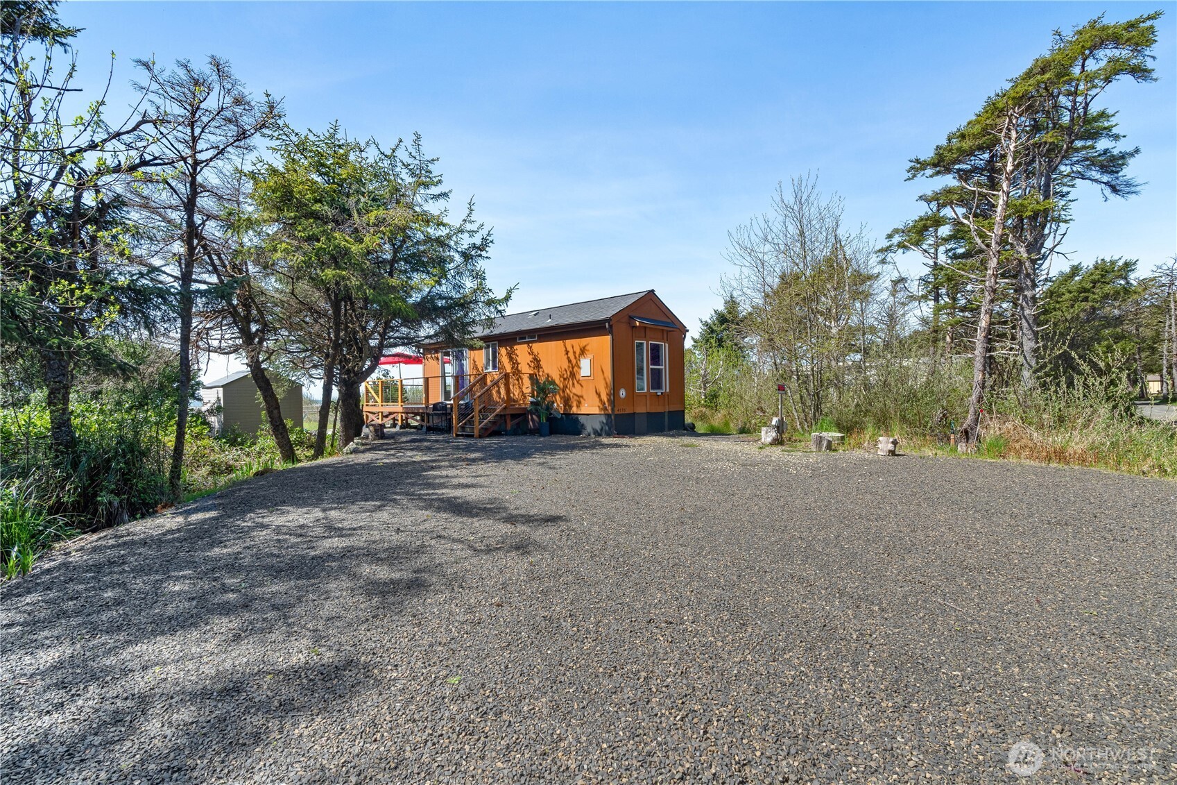 4735 Beach Lane