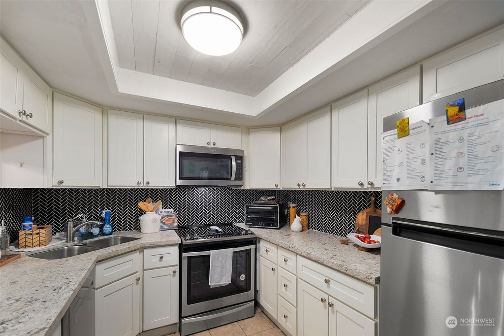 Photo of 2507 NE 4th Street #318, Renton, WA 98056 (MLS # 2175978)