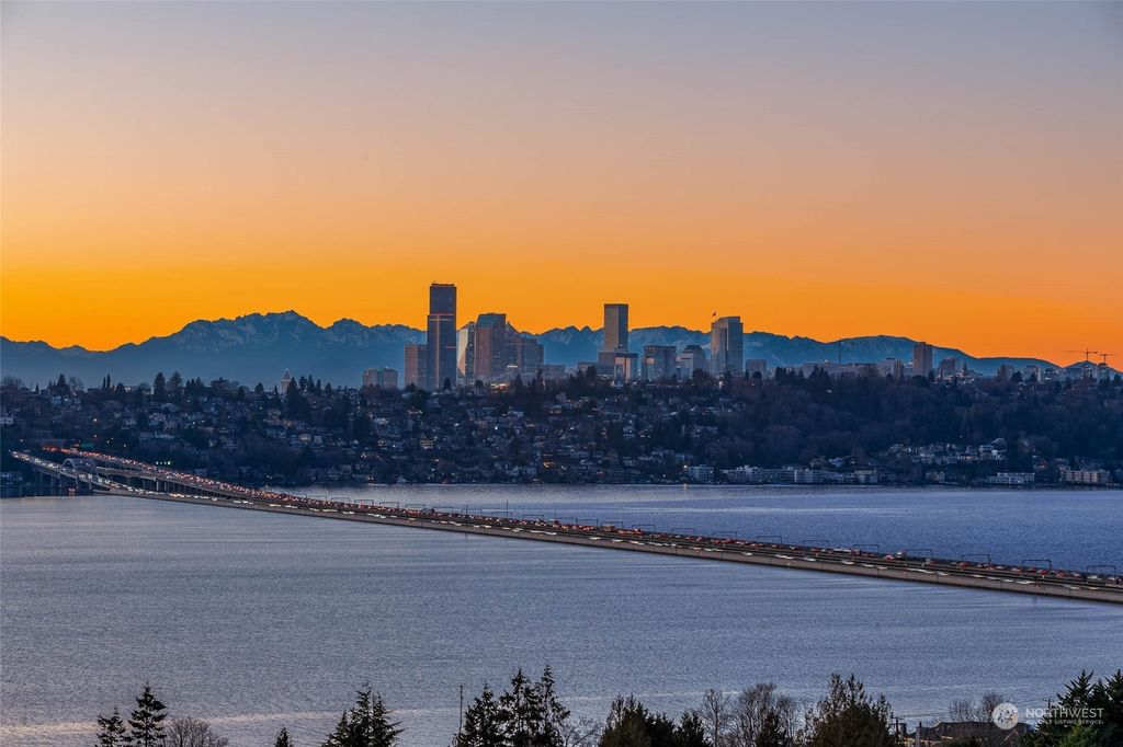 Photo of 3021 69th Avenue SE, Mercer Island, WA 98040 (MLS # 2323977)