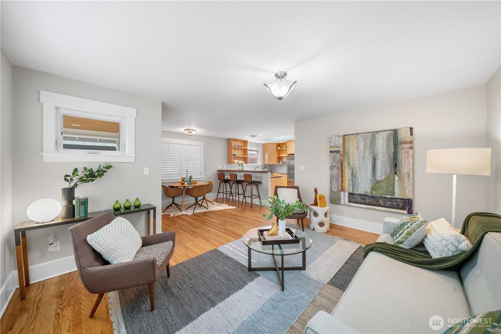 Photo of 4021 Evanston Avenue N, Seattle, WA 98103 (MLS # 2343964)