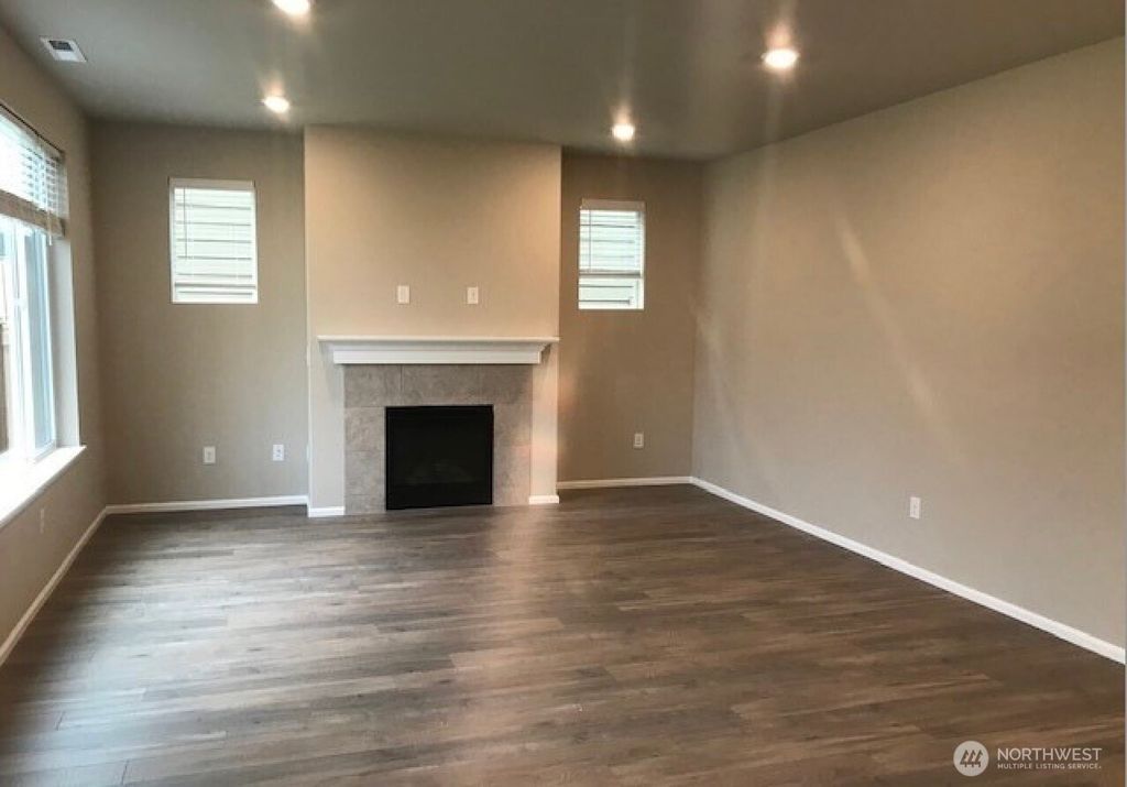 Photo of 3710 80th Avenue NE, Marysville, WA 98270 (MLS # 2463718)