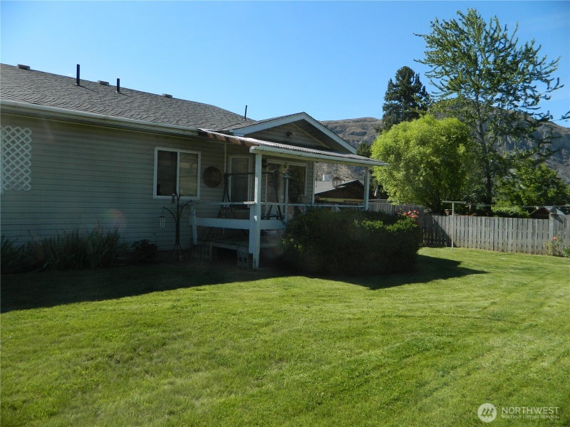 16 Orchard Loop S