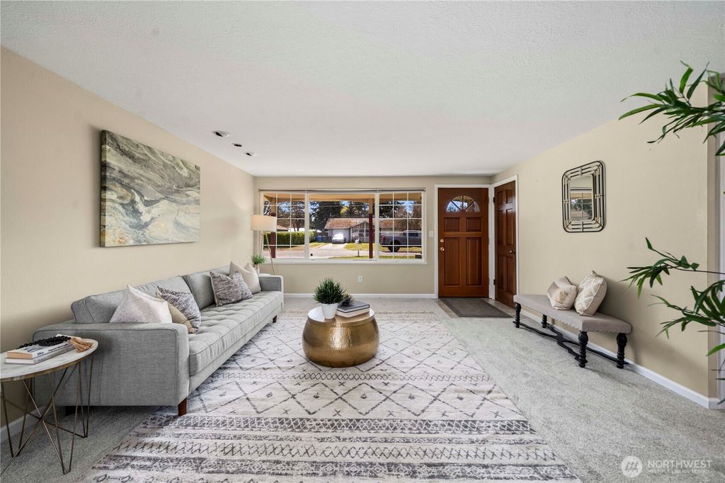 Photo of 8605 Haviland Avenue SW, Lakewood, WA 98498 (MLS # 2500119)