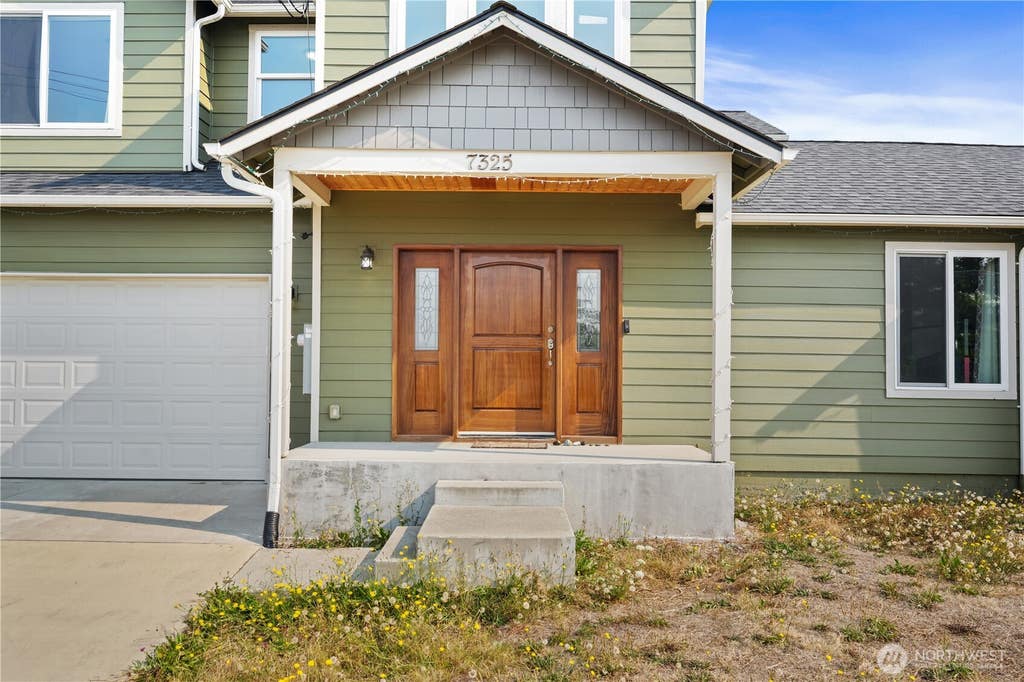 Photo of 7325 276th Street NW, Stanwood, WA 98292 (MLS # 2566024)