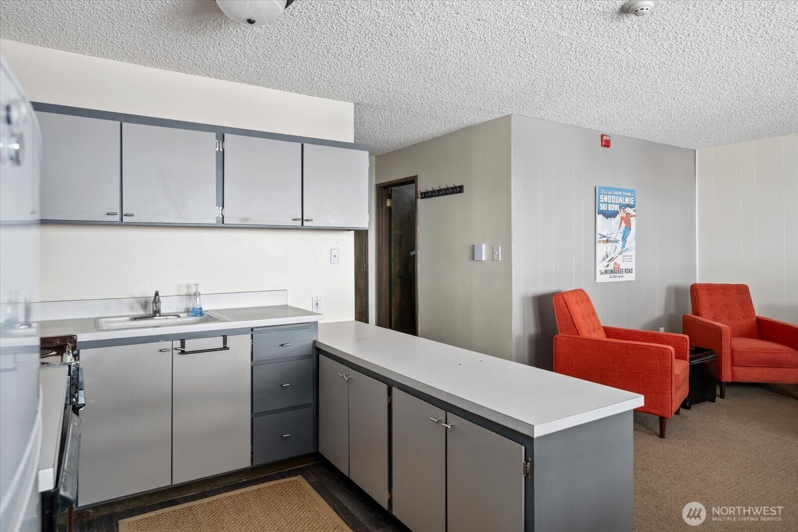 220 Tanner Way 312