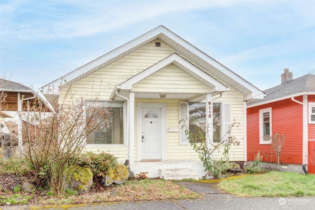 Photo of 5113 S Mead Street, Seattle, WA 98118 (MLS # 2030028)