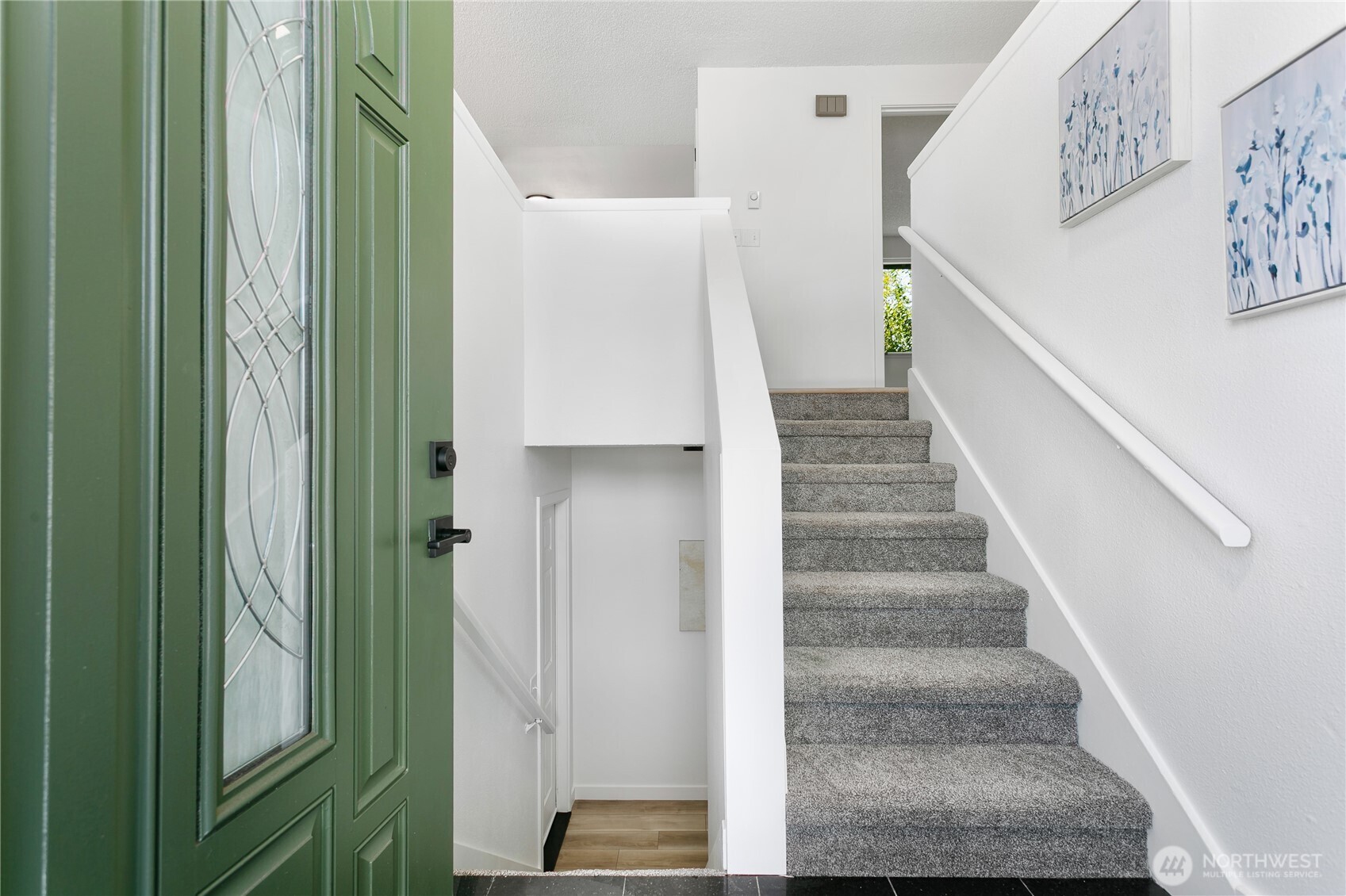 1006 E 68th Street