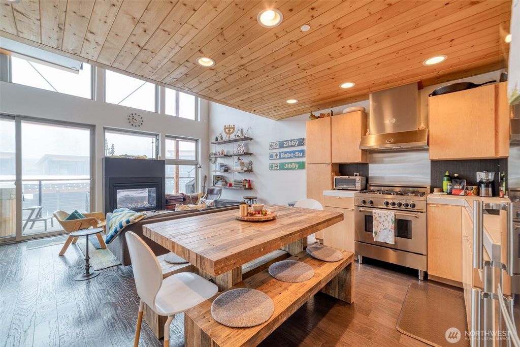 Photo of 250 Pass Life Way #2, Snoqualmie Pass, WA 98068 (MLS # 2458205)