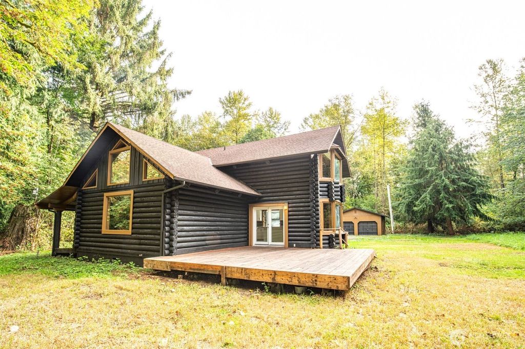 Photo of 12107 155th Avenue NE, Arlington, WA 98223 (MLS # 2425239)