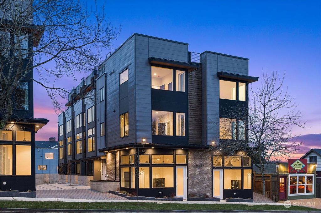 Photo of 6537 C 35th Avenue SW, Seattle, WA 98126 (MLS # 2178474)