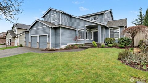 Photo of 1909 Highpoint Street, Enumclaw, WA 98022 (MLS # 2490409)