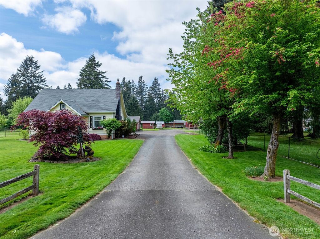 Photo of 4070 Jackson Hwy Hwy, Chehalis, WA 98532 (MLS # 2520648)