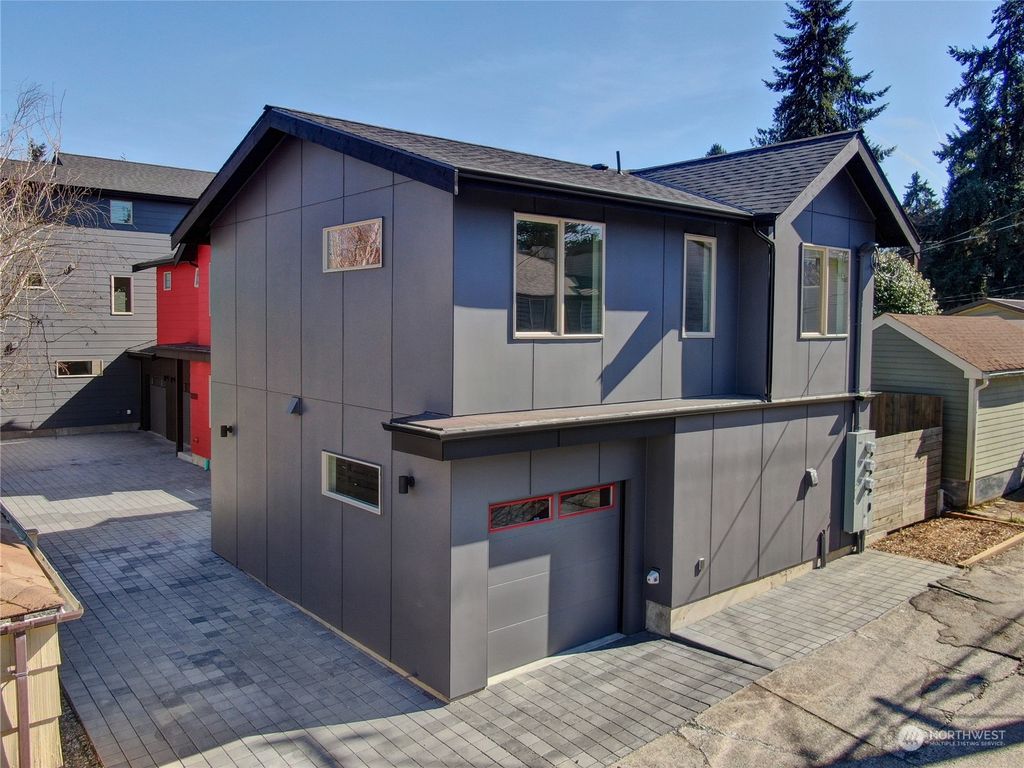 Photo of 2637 41st Avenue SW, Seattle, WA 98116 (MLS # 2213865)