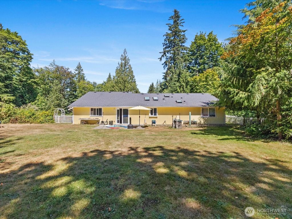 Photo of 9222 W Meadow Lake Drive, Snohomish, WA 98290 (MLS # 2415546)