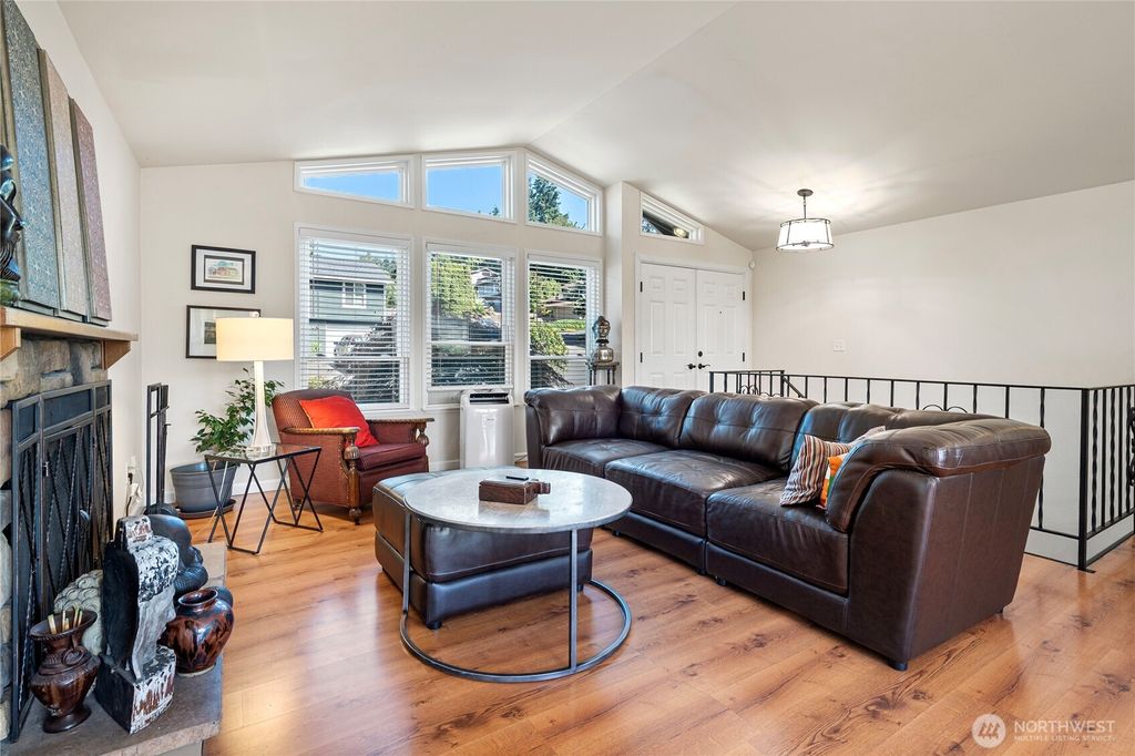 Photo of 32867 42nd Place SW, Federal Way, WA 98023 (MLS # 2398432)