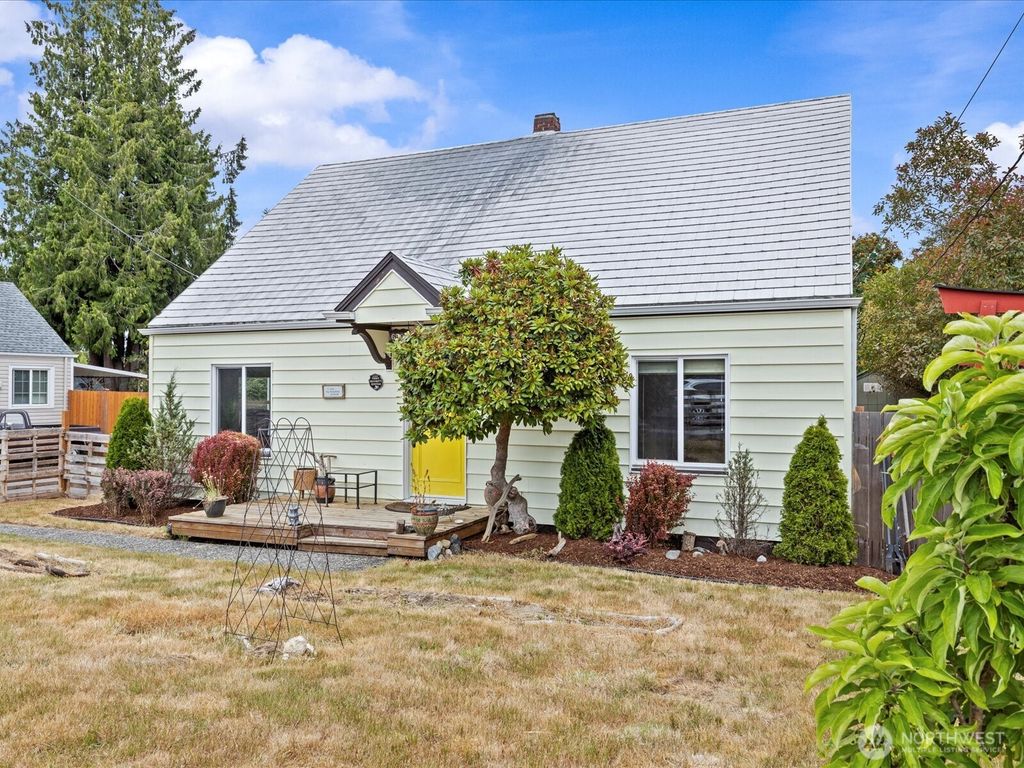 Photo of 6507 Cady Rd, Everett, WA 98203 (MLS # 2401337)