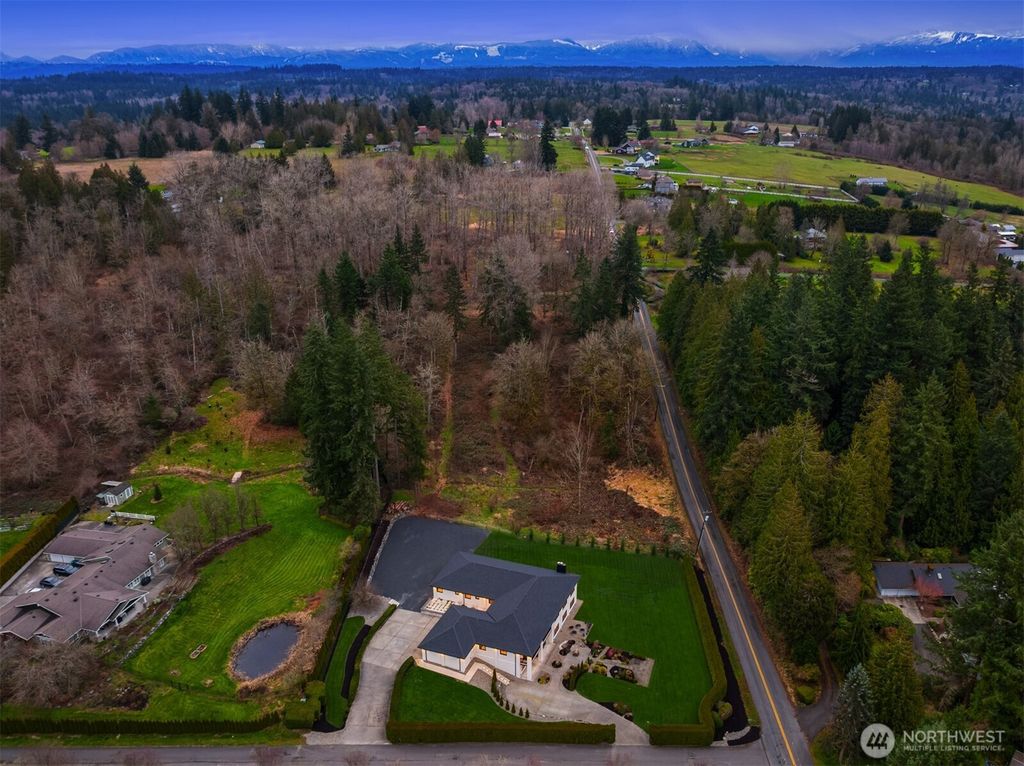 Photo of 9117 135TH Drive SE, Snohomish, WA 98290 (MLS # 2489024)