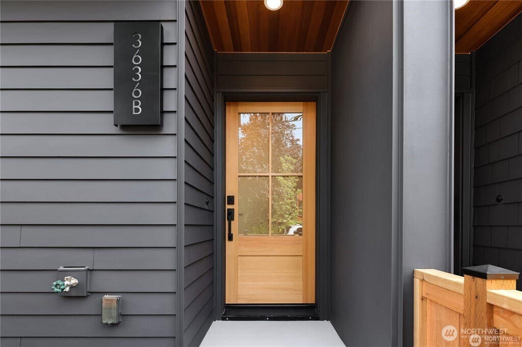 Photo of 3636 Greenwood Avenue N #B, Seattle, WA 98103 (MLS # 2570941)