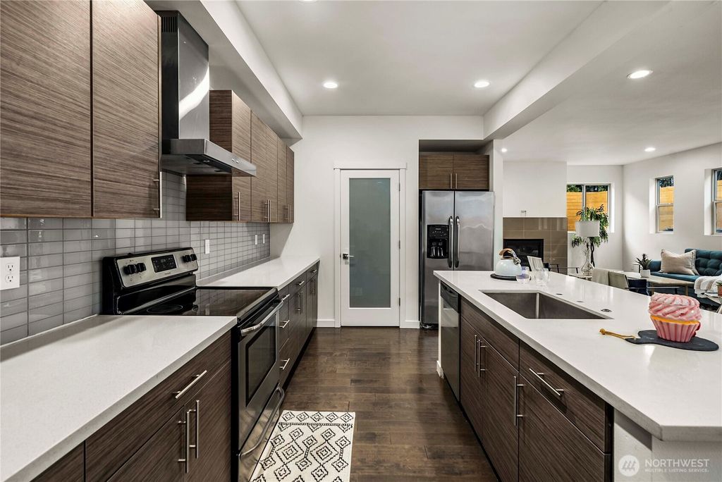 Photo of 14811 40th Avenue W, Lynnwood, WA 98087 (MLS # 2474926)