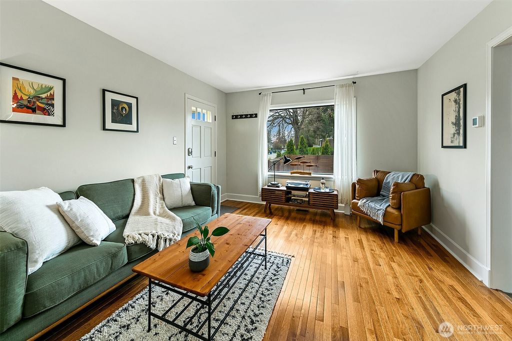 Photo of 8157 10th Avenue SW, Seattle, WA 98106 (MLS # 2347453)