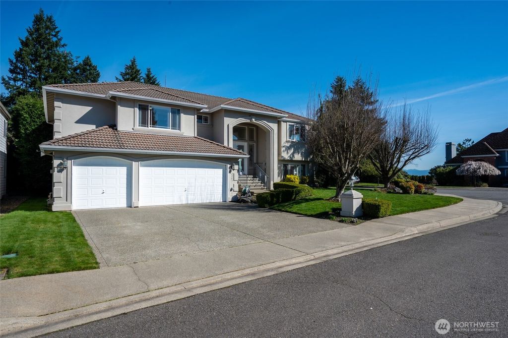 Photo of 2203 12th Court NW, Auburn, WA 98001 (MLS # 2501663)