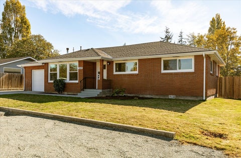 Photo of 569 SE 6TH Avenue, Oak Harbor, WA 98277 (MLS # 2595336)