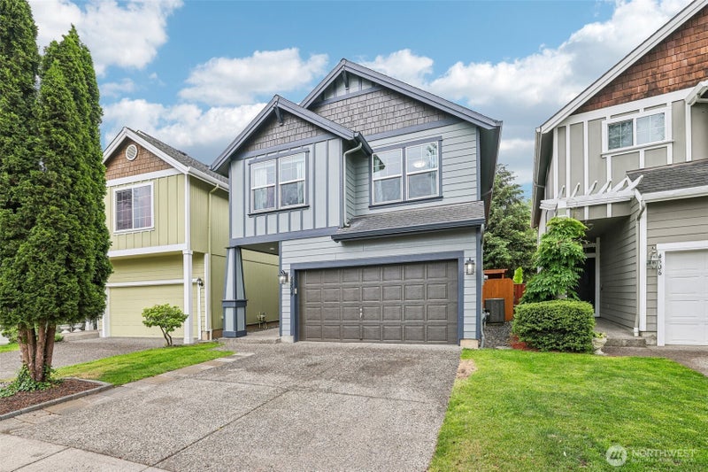 4304 NE 57th Place