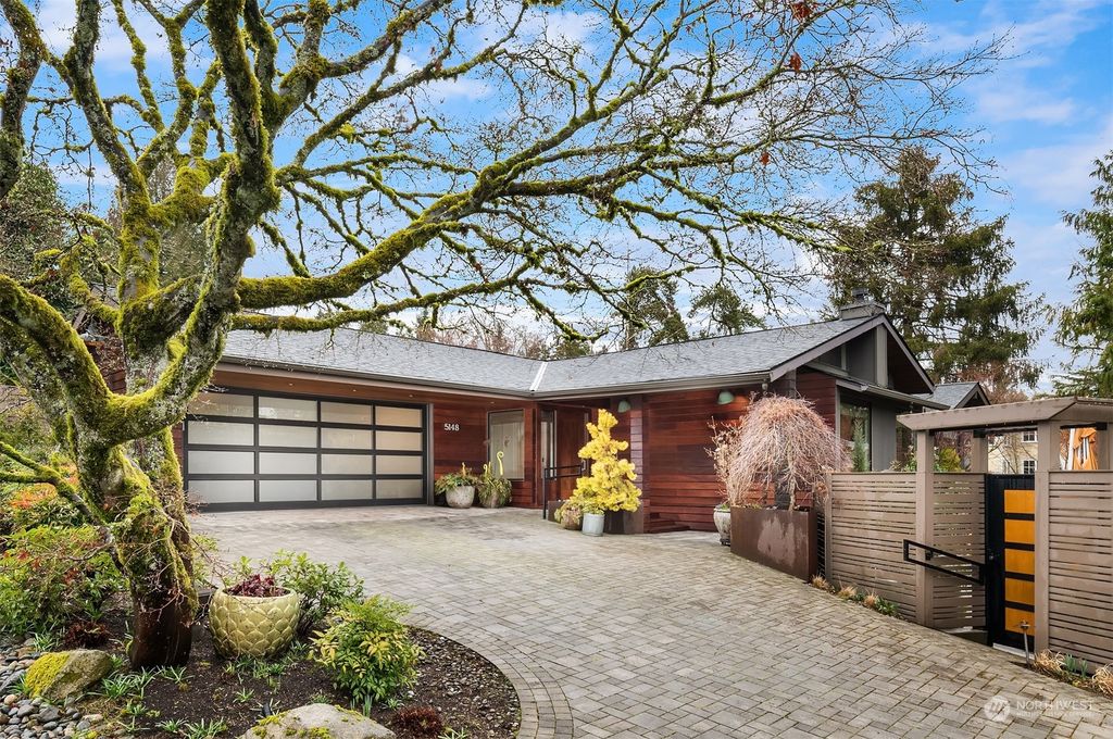 Photo of 5148 NE 54th Street, Seattle, WA 98105 (MLS # 2044912)