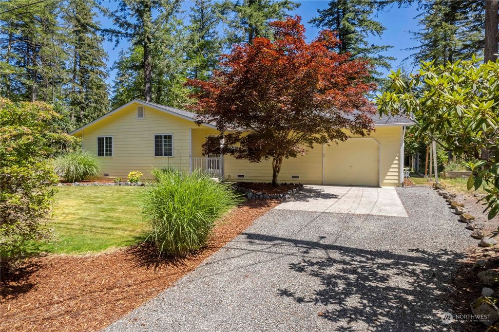 Photo of 16714 421st Avenue SE, North Bend, WA 98045 (MLS # 2318948)