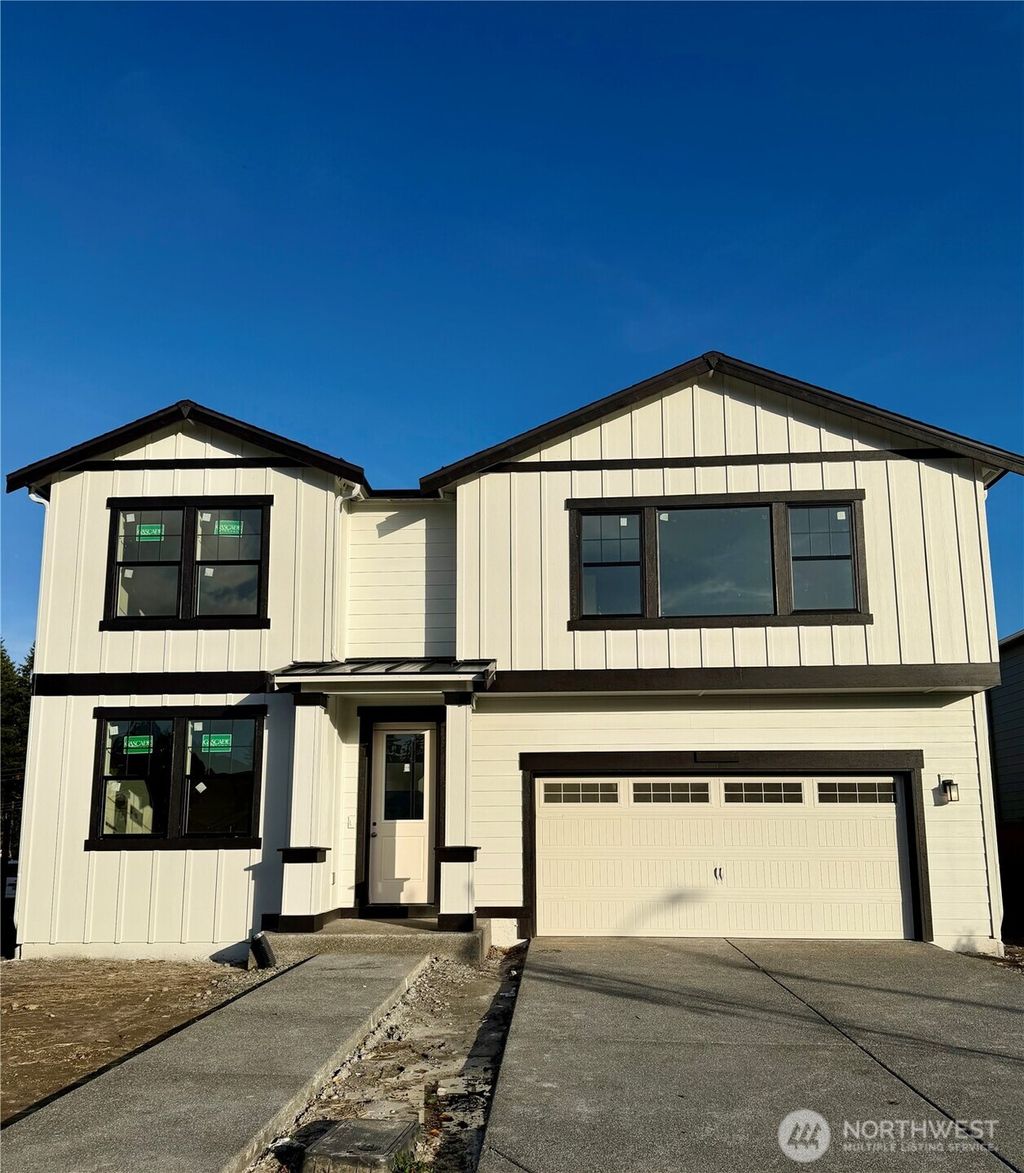 Photo of 10482 135th Avenue NE #42, Kirkland, WA 98033 (MLS # 2426388)