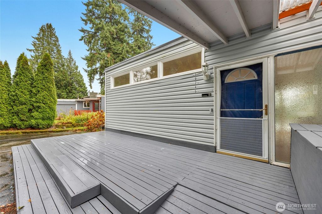 Photo of 10745 126th Avenue NE, Kirkland, WA 98033 (MLS # 2458136)