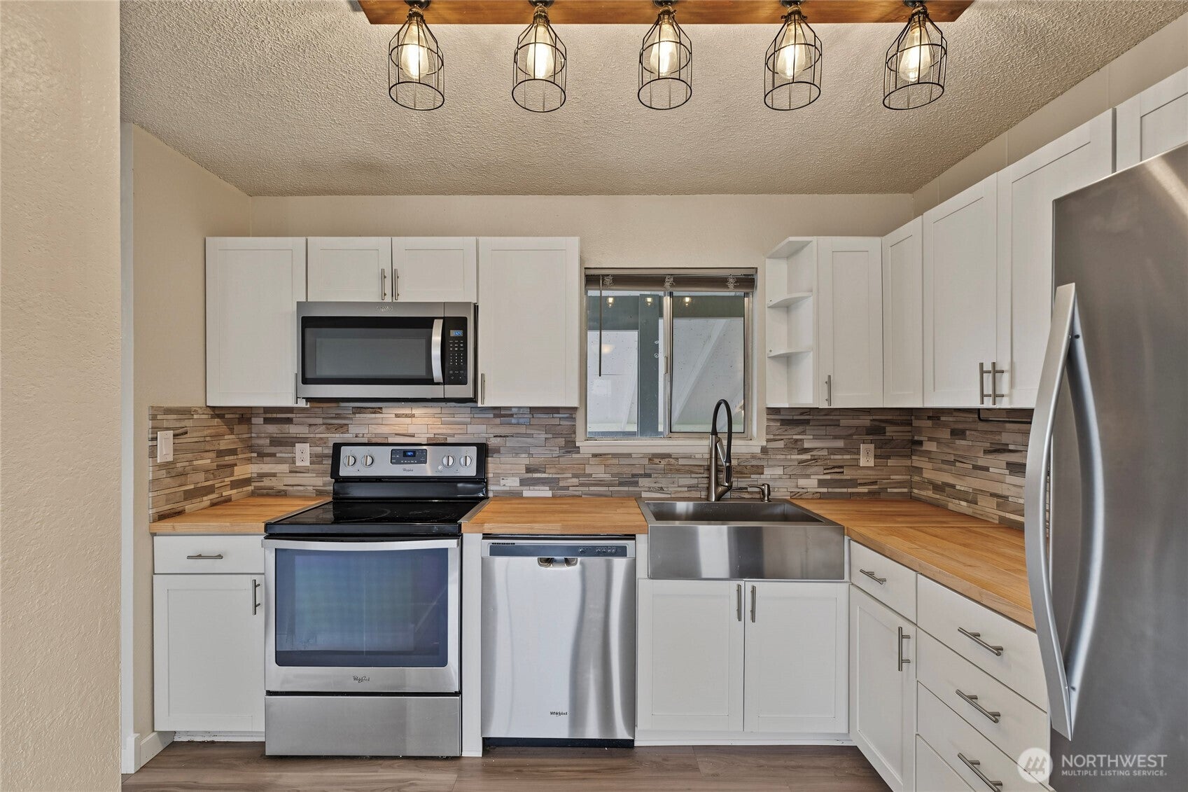 107 Schafer St 9B