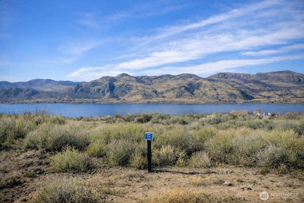 Photo of 202 Village Way, Oroville, WA 98844 (MLS # 2482705)