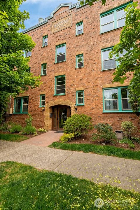 2810 16th Avenue S Unit 303, Seattle, WA 98144 - MLS#: 2340710
