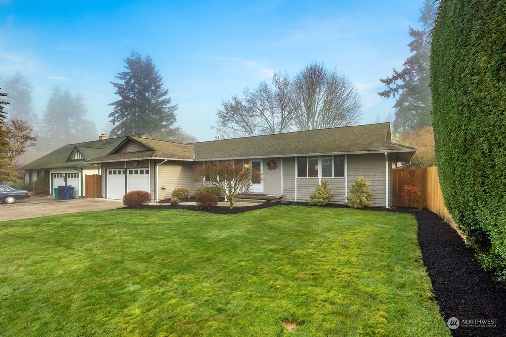 Photo of 5510 156th Avenue NE, Redmond, WA 98052 (MLS # 2313925)