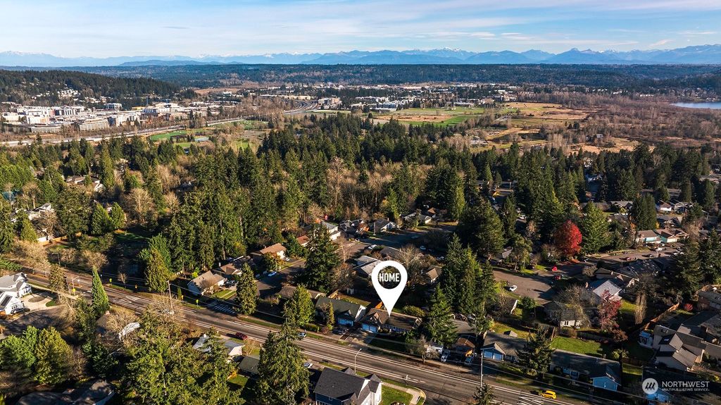 Photo of 5510 156th Avenue NE, Redmond, WA 98052 (MLS # 2313925)